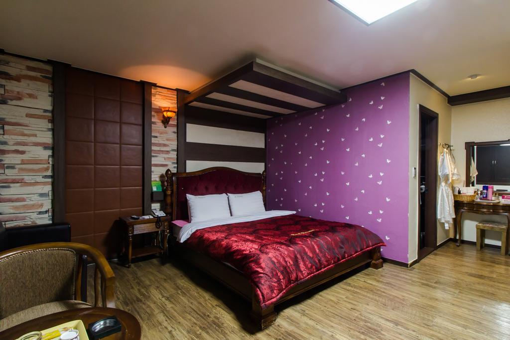 Guangju Hotel Banana Gwangju Metropolitan City Extérieur photo