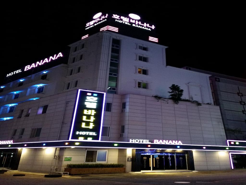 Guangju Hotel Banana Gwangju Metropolitan City Extérieur photo
