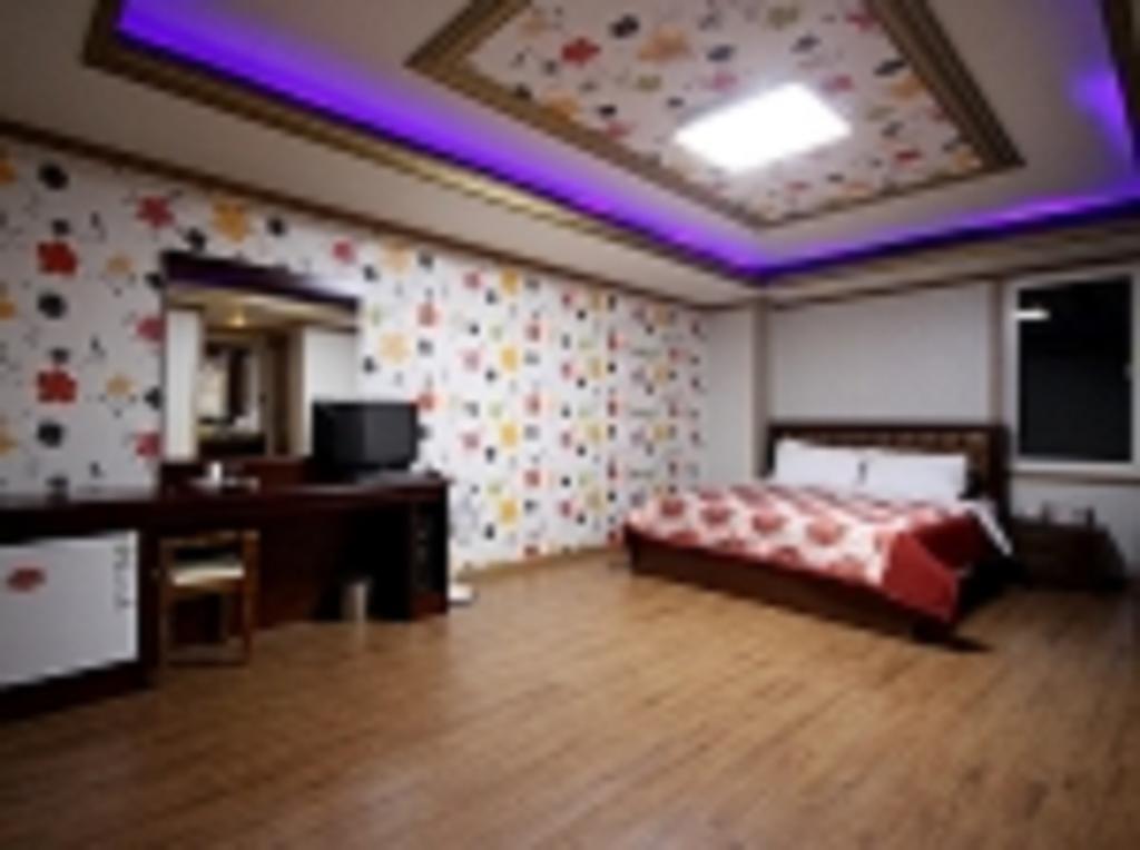Guangju Hotel Banana Gwangju Metropolitan City Extérieur photo
