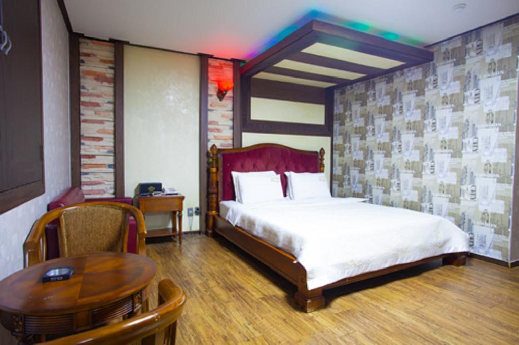 Guangju Hotel Banana Gwangju Metropolitan City Extérieur photo